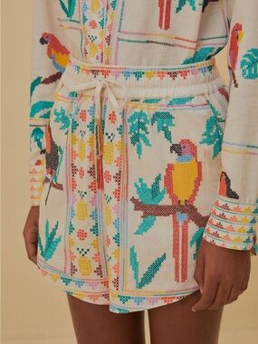 FARM Rio Stitched Birds Scarf Off-White Shorts